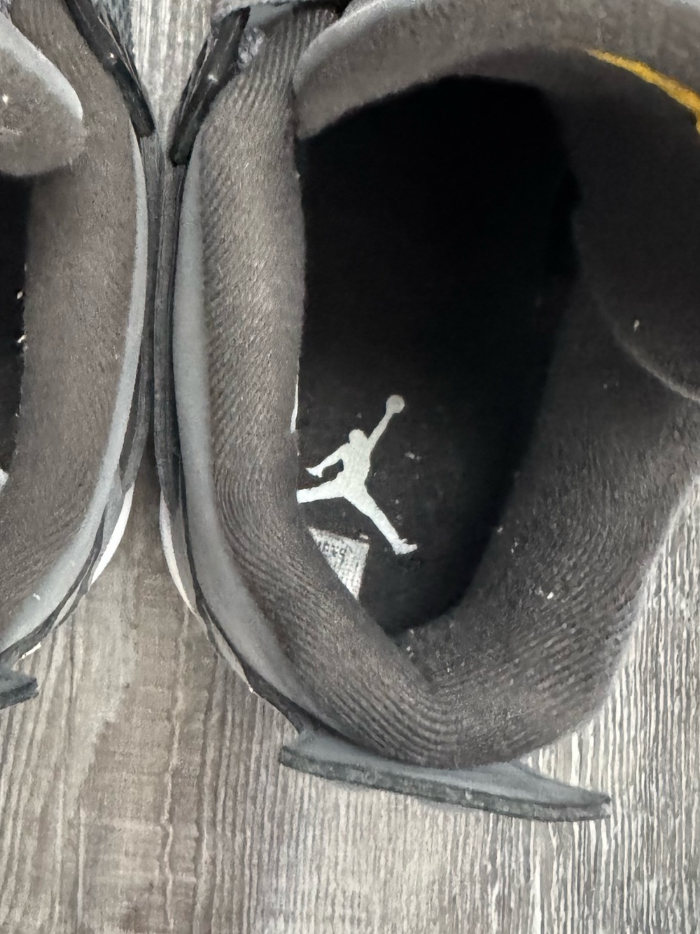 Nike Air Jordan 4 Retro “Cool Grey” 2019 Men's Sneakers. No box. Men’s Size 8.5 - Picture 5 of 10